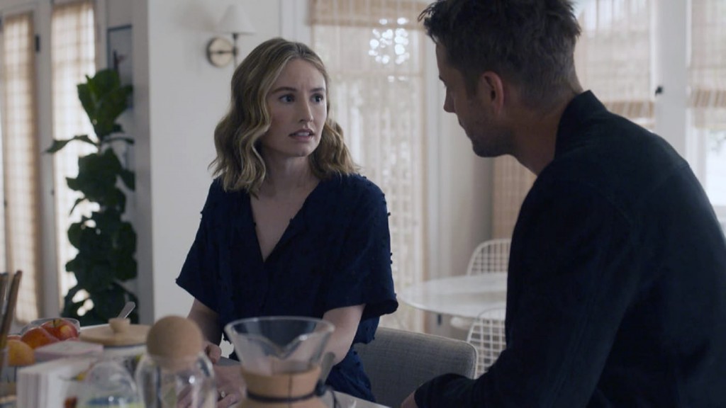 Madison (Caitlin Thompson) et Kevin (Justin Hartley) discutent.