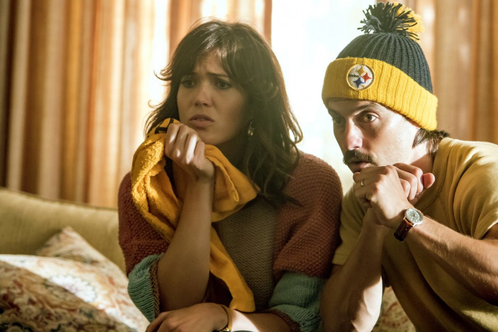 Jack (Milo Ventimiglia) et Rebecca (Mandy Moore) esprent que leur quipe remportera le Super Bowl